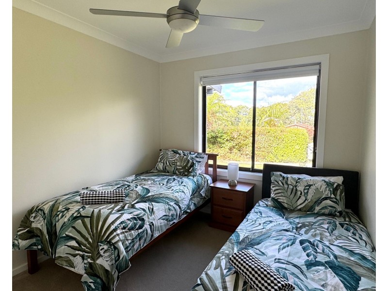 48 Osterley Avenue, Orient Point NSW 2540