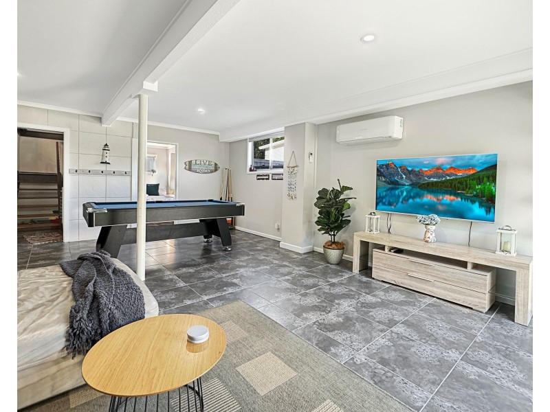 6 Mitchell Road, Callala Bay NSW 2540