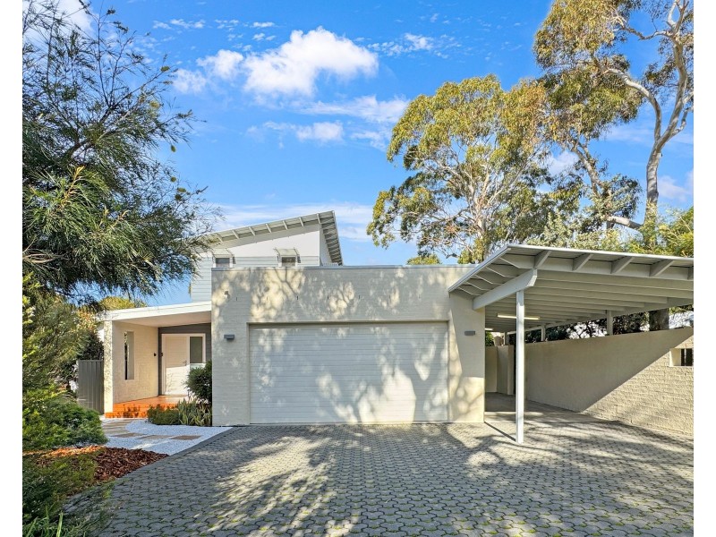 7 Sandlewood Cove, Callala Beach NSW 2540