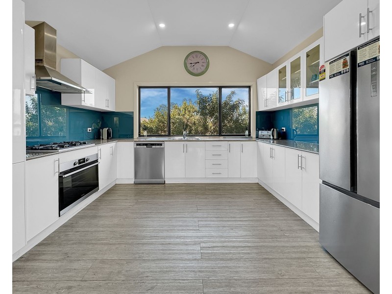 43 Lennox Road, Callala Beach NSW 2540