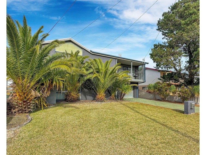 43 Lennox Road, Callala Beach NSW 2540