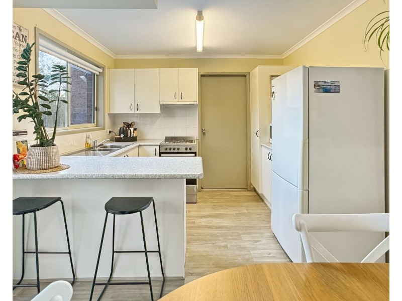 2/27 The Triangle, Culburra Beach NSW 2540
