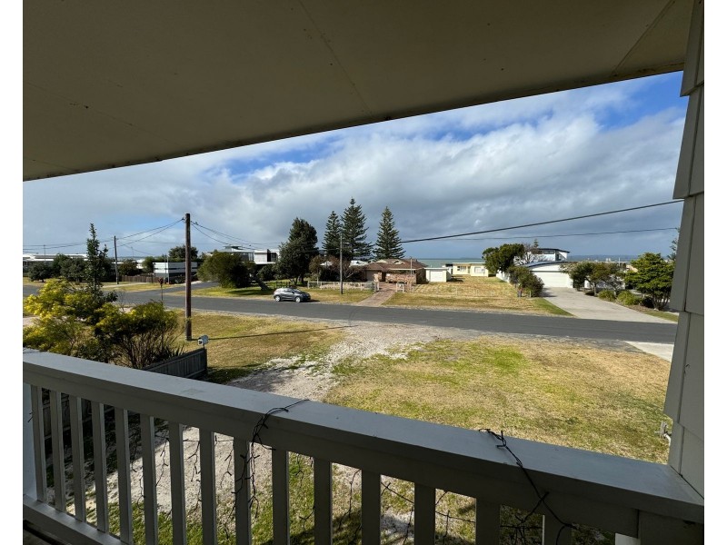 60 Quay Road, Callala Beach NSW 2540