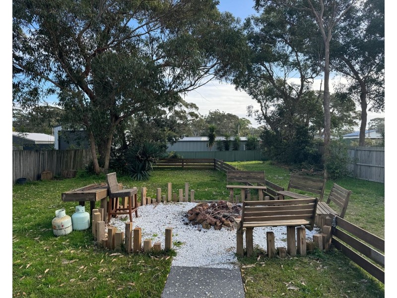 60 Quay Road, Callala Beach NSW 2540