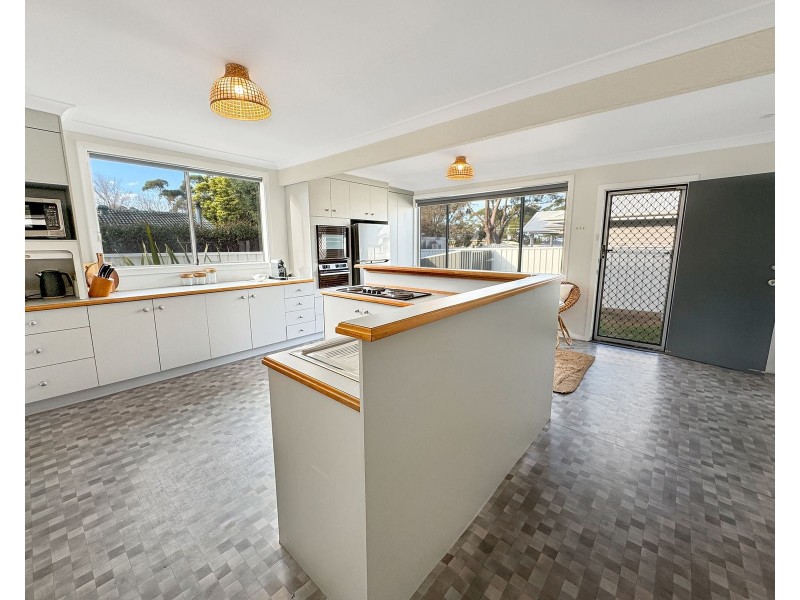 18 Chapman Street, Callala Bay NSW 2540