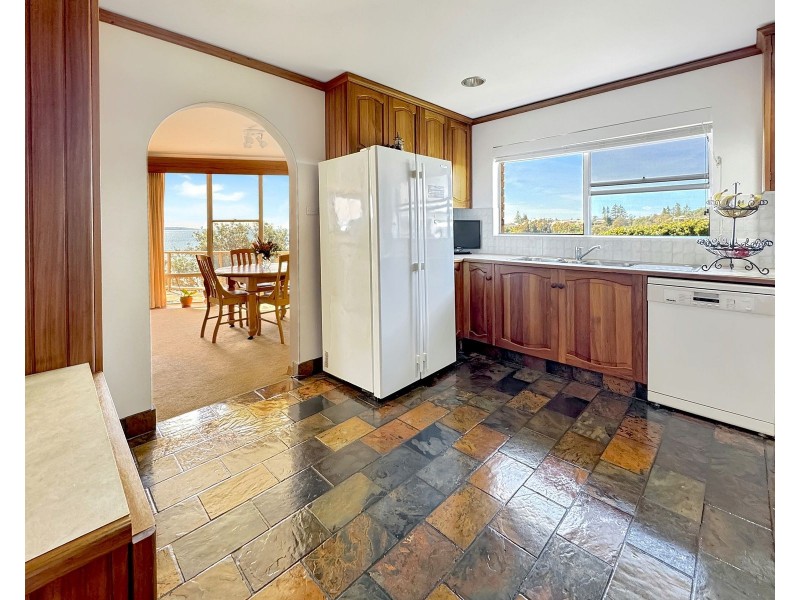 180 Penguins Head Road, Culburra Beach NSW 2540