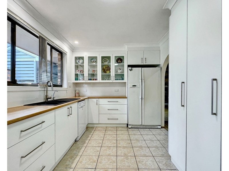 19 Queen Mary Street, Callala Beach NSW 2540