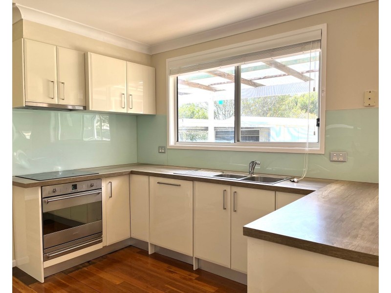 92 Prince Edward Avenue, Culburra Beach NSW 2540
