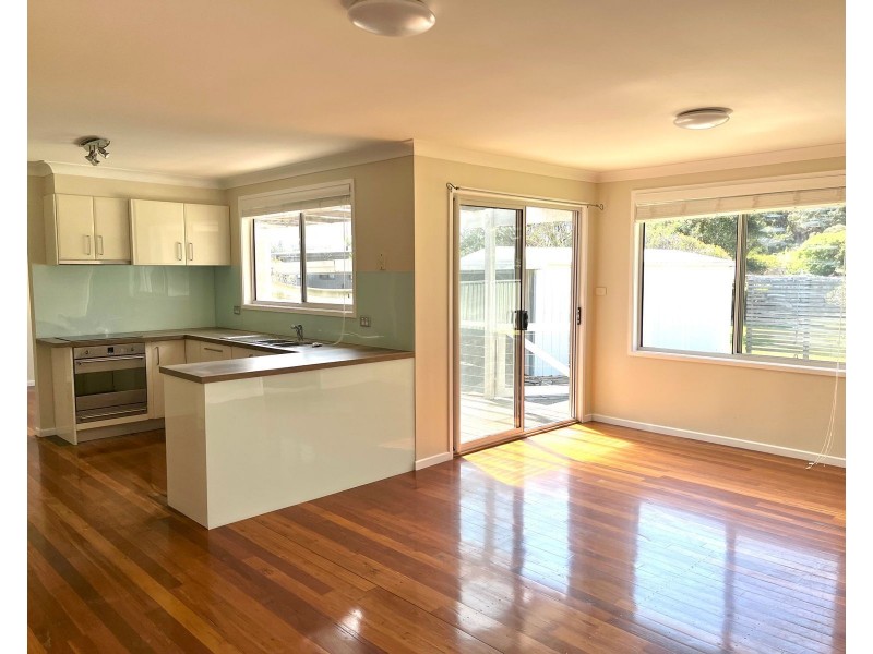 92 Prince Edward Avenue, Culburra Beach NSW 2540