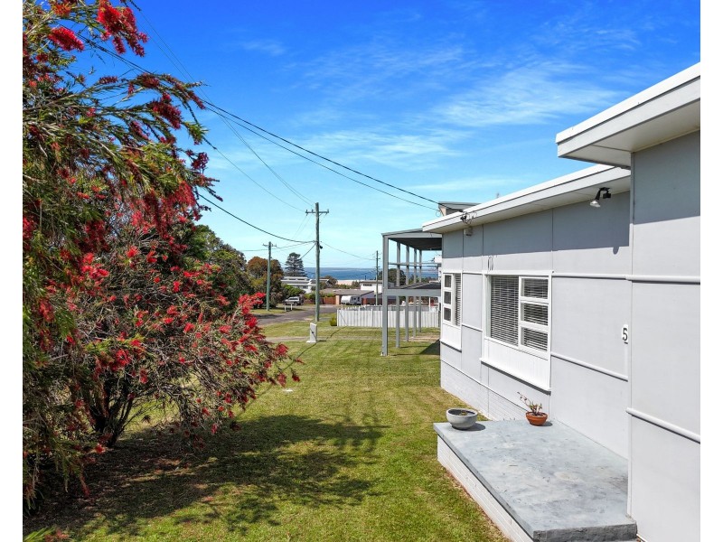 51 Broadview Avenue, Culburra Beach NSW 2540