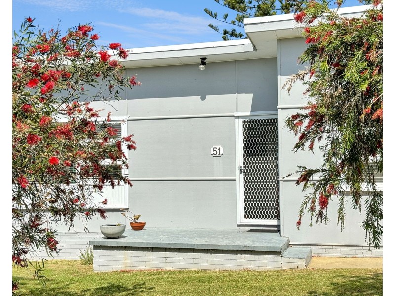 51 Broadview Avenue, Culburra Beach NSW 2540