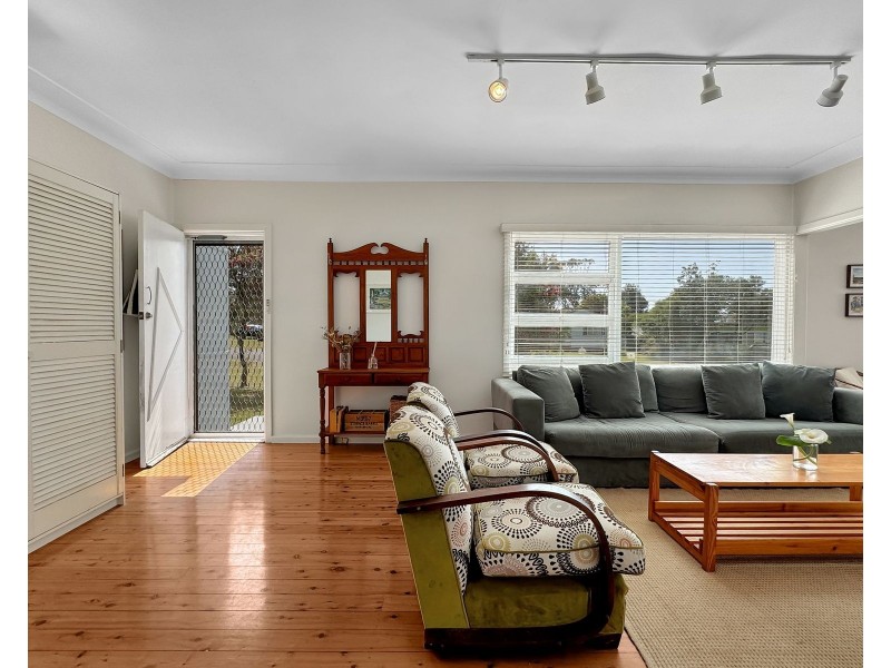 51 Broadview Avenue, Culburra Beach NSW 2540