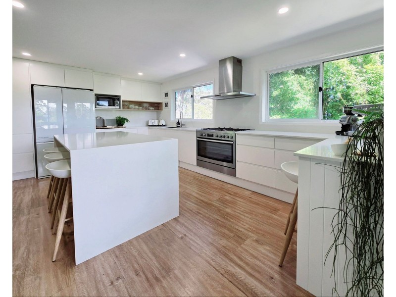 87 Boorawine Terrace, Callala Bay NSW 2540