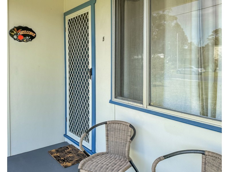 5 Broadview Avenue, Culburra Beach NSW 2540