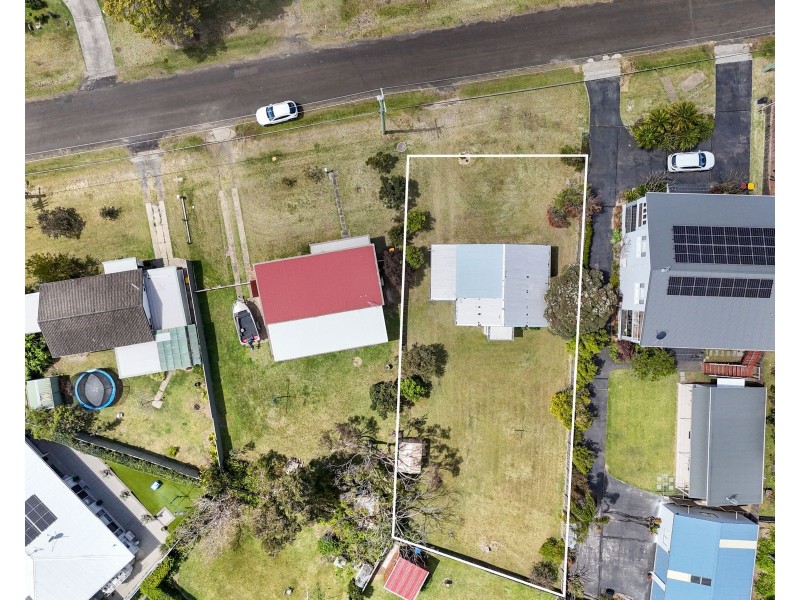 5 Broadview Avenue, Culburra Beach NSW 2540
