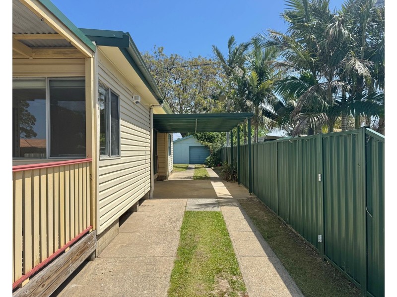 3 Carlton Crescent, Culburra Beach NSW 2540