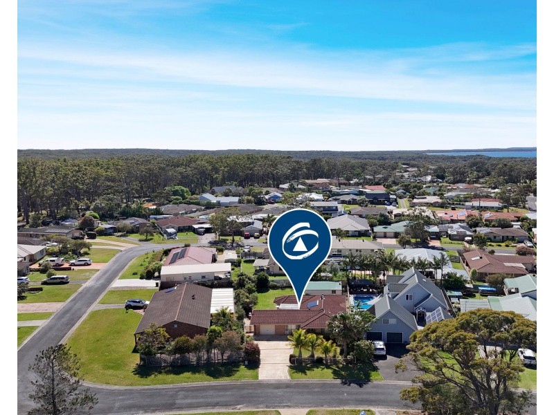 35 Hollingsworth Crescent, Callala Bay NSW 2540