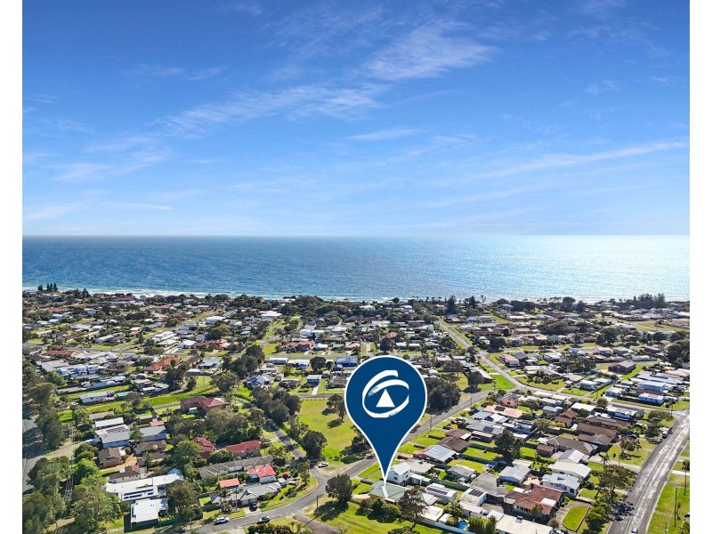 1 The Triangle, Culburra Beach NSW 2540