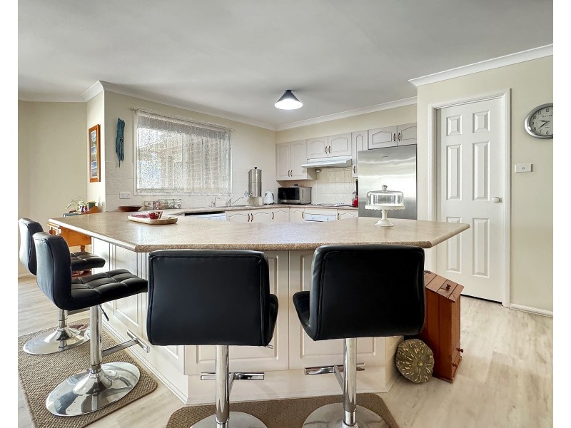 1 The Triangle, Culburra Beach NSW 2540