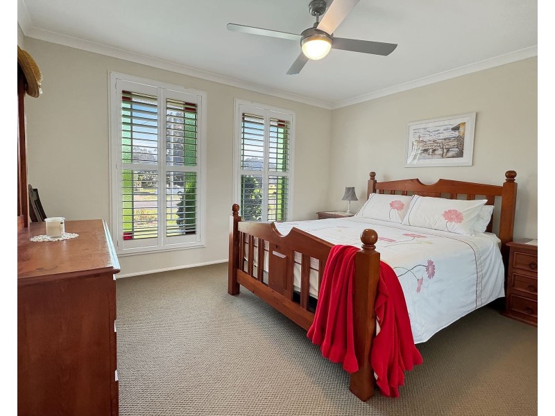 1 The Triangle, Culburra Beach NSW 2540