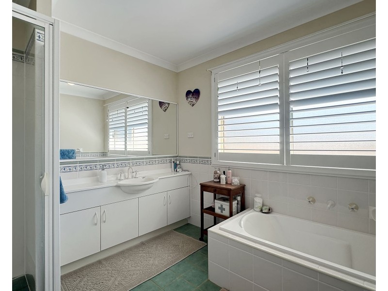 1 The Triangle, Culburra Beach NSW 2540