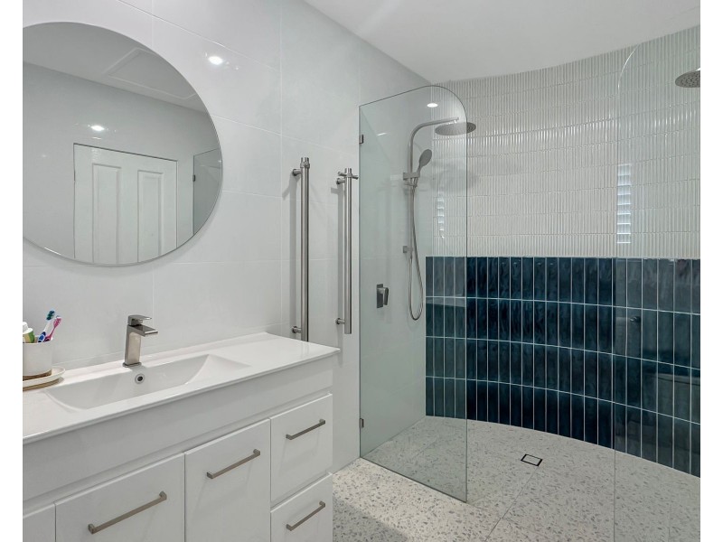 5 Calder Close, Vincentia NSW 2540