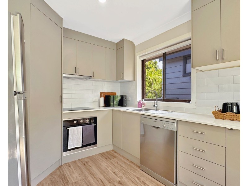 48 Osterley Avenue, Orient Point NSW 2540