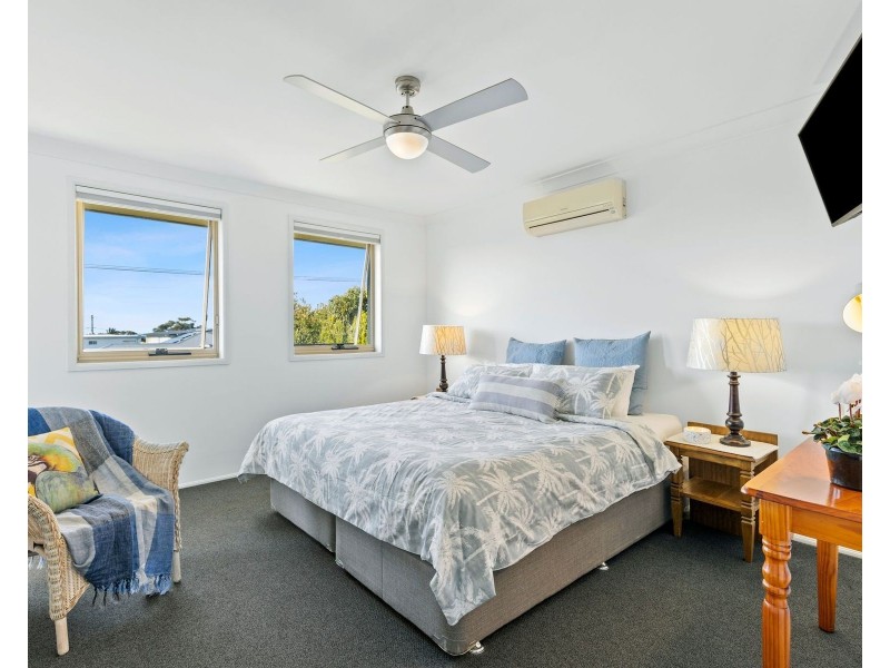 136 The Lake Circuit, Culburra Beach NSW 2540