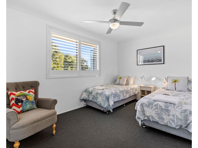 136 The Lake Circuit, Culburra Beach NSW 2540