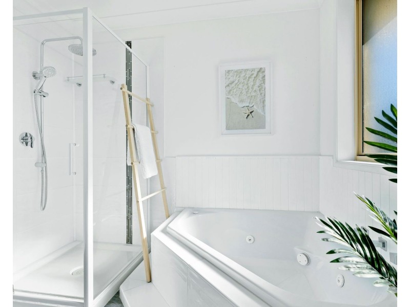 136 The Lake Circuit, Culburra Beach NSW 2540