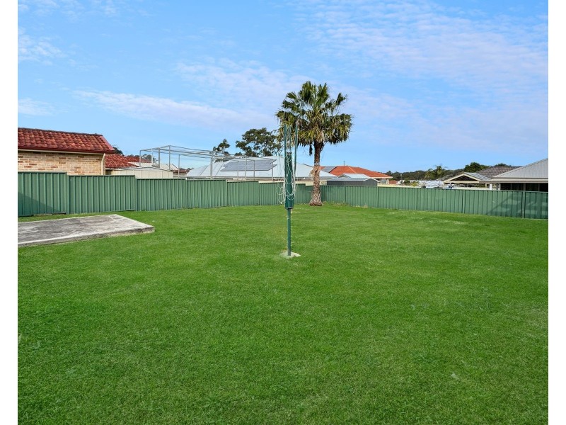 13 Barden Close, Callala Bay NSW 2540
