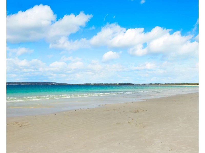 26 Queen Mary Street, Callala Beach NSW 2540
