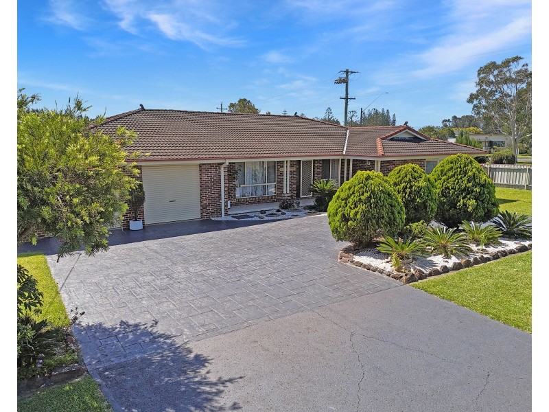 1 Silvermere Street, Culburra Beach NSW 2540