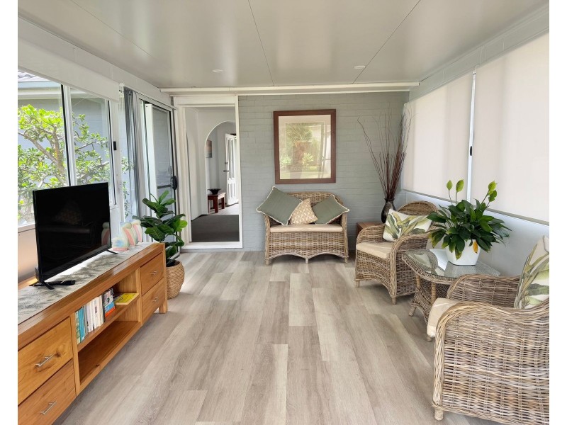 63 Roskell Road, Callala Beach NSW 2540