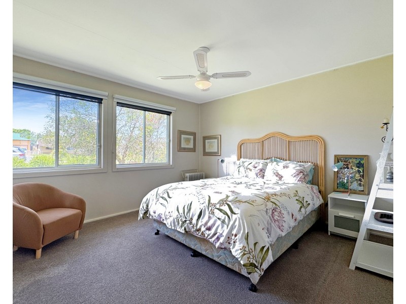 9 Prince Edward Avenue, Culburra Beach NSW 2540