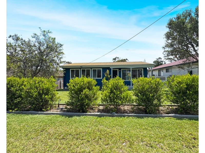 9 Prince Edward Avenue, Culburra Beach NSW 2540
