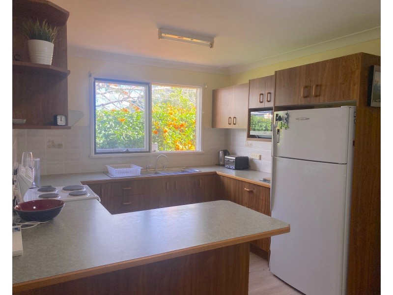 52 Carlton Crescent, Culburra Beach NSW 2540