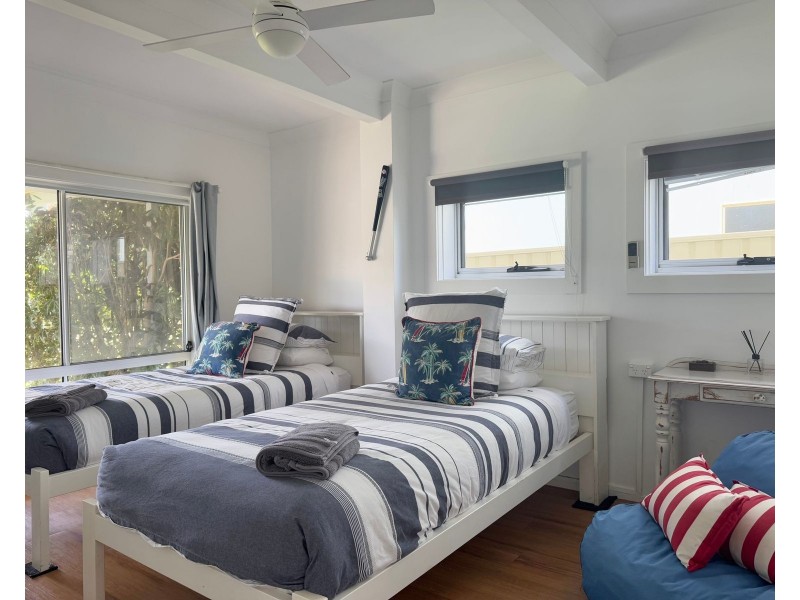 37 Eastbourne Avenue, Culburra Beach NSW 2540