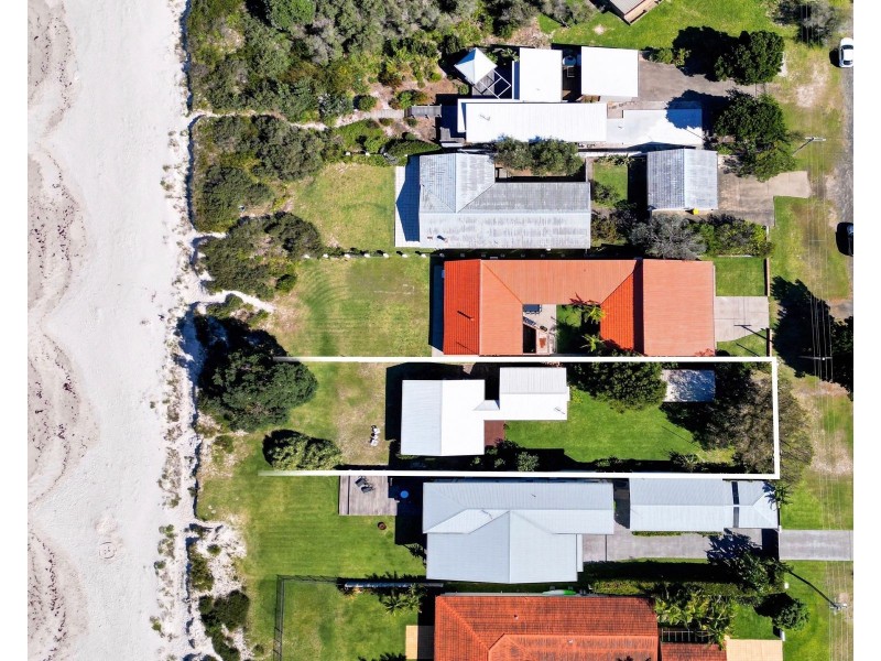 9 Quay Road, Callala Beach NSW 2540