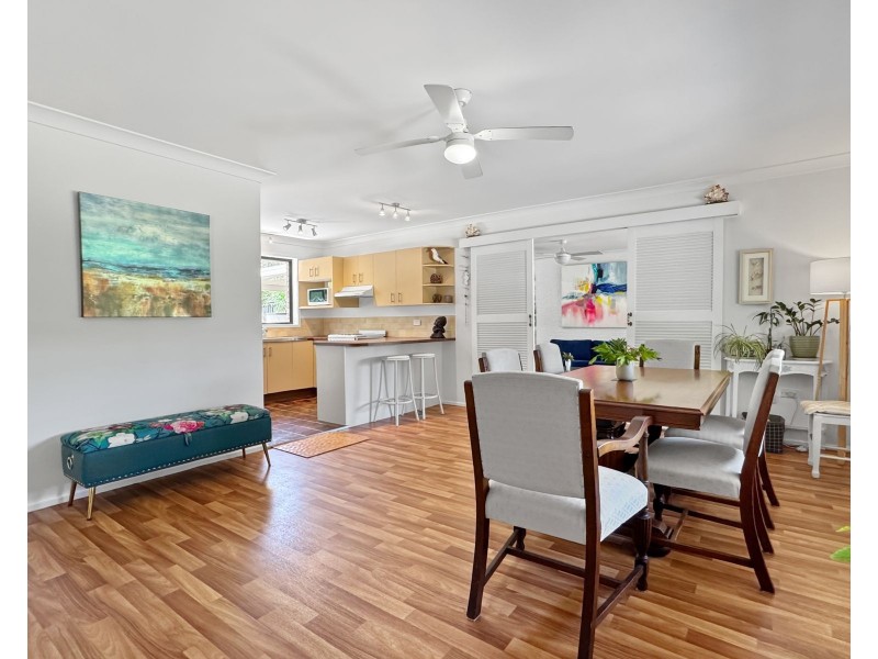 14 Lackersteen Street, Callala Bay NSW 2540