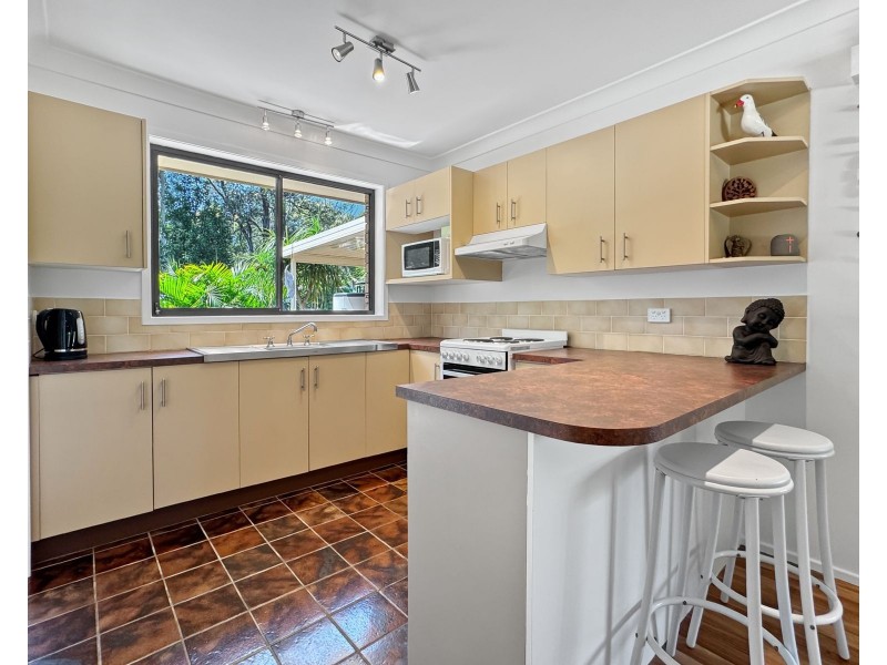 14 Lackersteen Street, Callala Bay NSW 2540