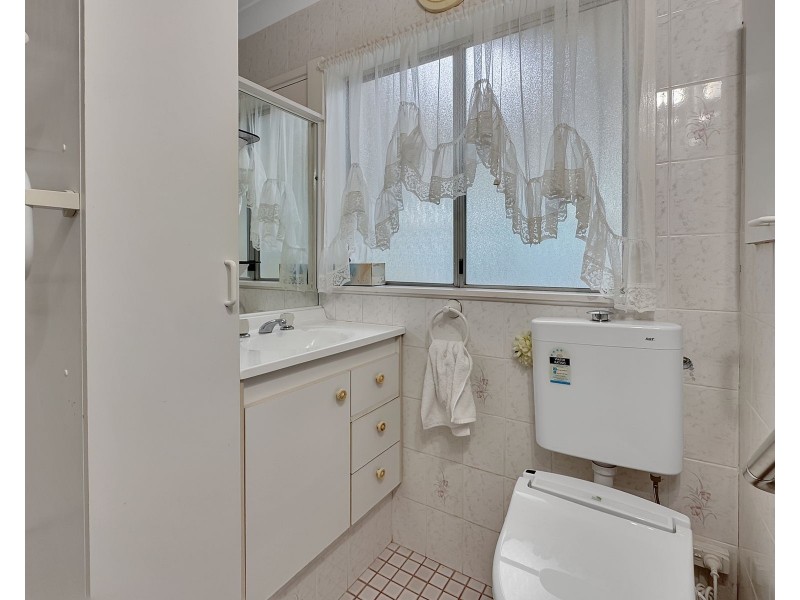 85 Osterley Avenue, Orient Point NSW 2540