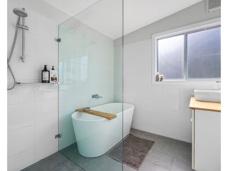 43 The Lake Circuit, Culburra Beach NSW 2540