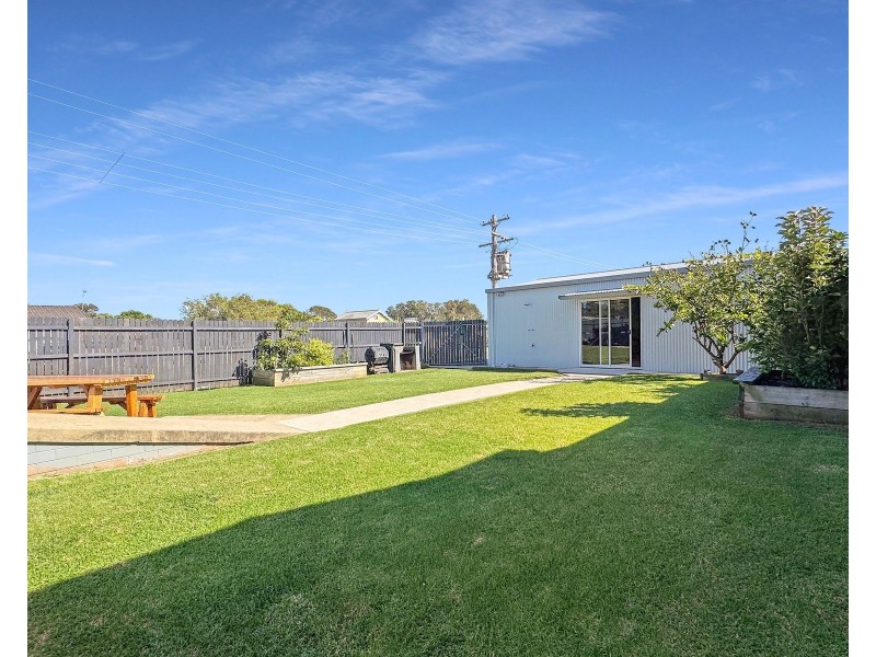 43 The Lake Circuit, Culburra Beach NSW 2540