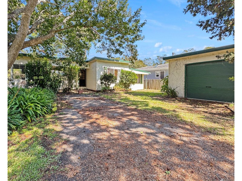 9 Addison Road, Culburra Beach NSW 2540