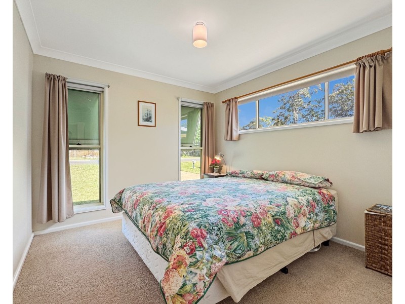 4 Chapman Street, Callala Bay NSW 2540