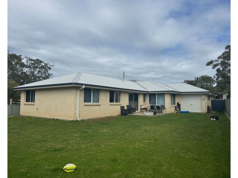 41 Hollingsworth Crescent, Callala Bay NSW 2540