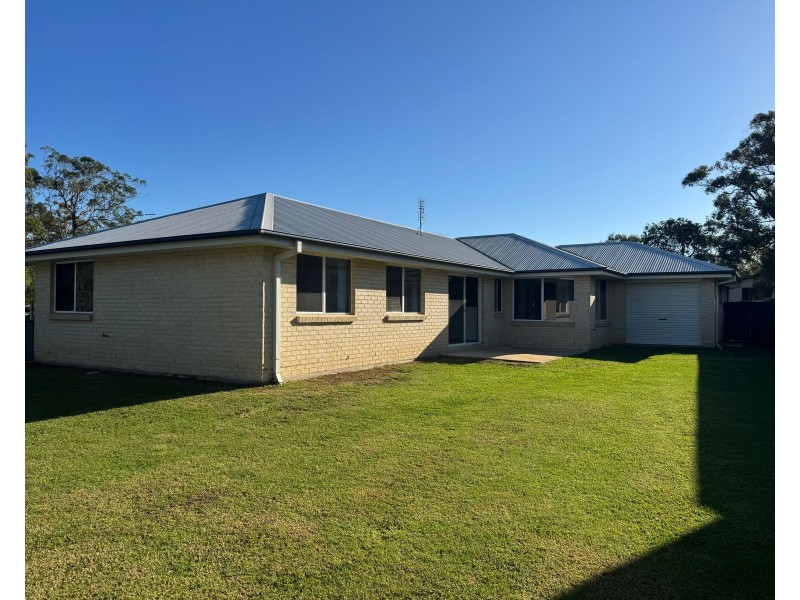 41 Hollingsworth Crescent, Callala Bay NSW 2540