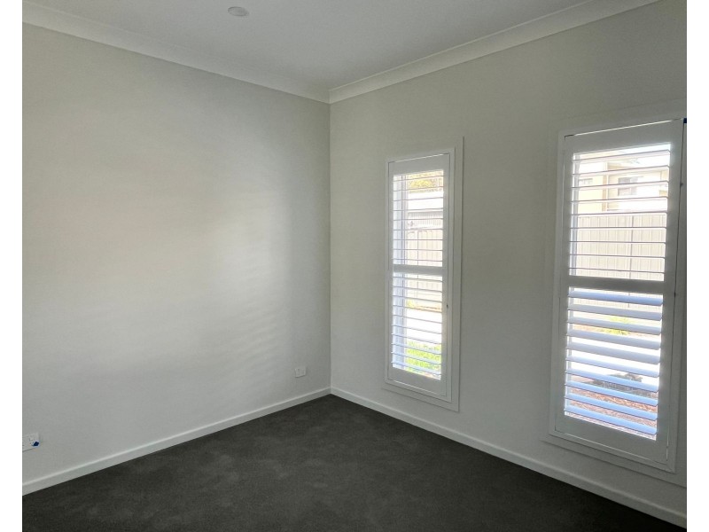 2/6 Cook Street, Callala Bay NSW 2540