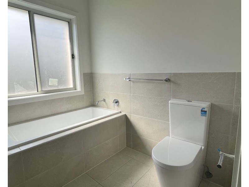 2/6 Cook Street, Callala Bay NSW 2540